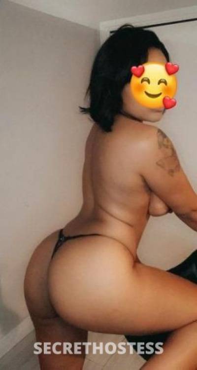 26 year old Escort in Bronx NY 1935 Clinton avenue