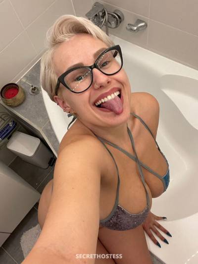 25 year old Escort in Salt Lake City UT . . . .accept payment in person room se-x .lowest rate offer