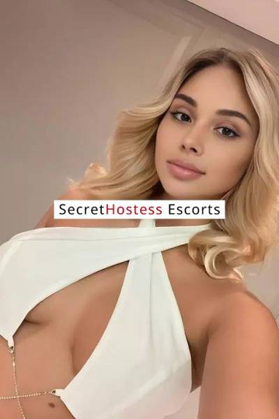 18 Year Old Ukrainian Escort Dubai - Image 5