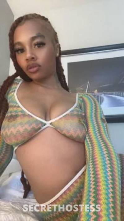 Phinix 23Yrs Old Escort Greenville SC Image - 1