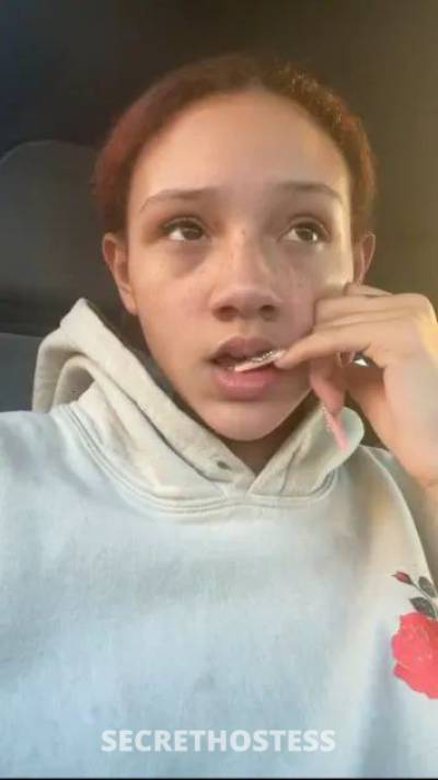 Rosa 23Yrs Old Escort Buffalo NY Image - 2