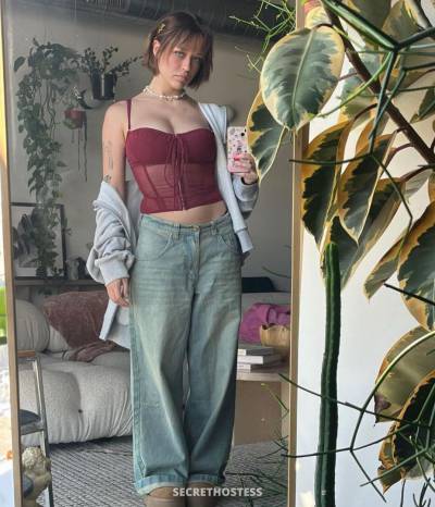 27 year old Escort in Philadelphia PA Massage therapist