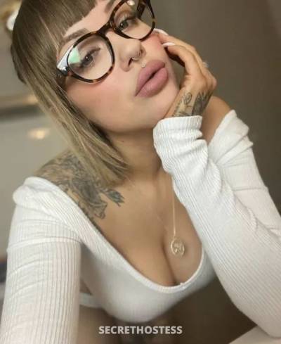 24 year old Escort in Springfield IL xxxx-xxx-xxx DOWN TO FUCK !! HMU lets have fun ❤️.... 