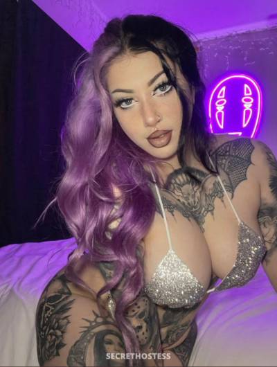 29 year old Escort in Sioux City IA Escort available for hookup service
