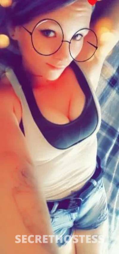  Little Bit 26Yrs Old Escort Burlington VT Image - 0