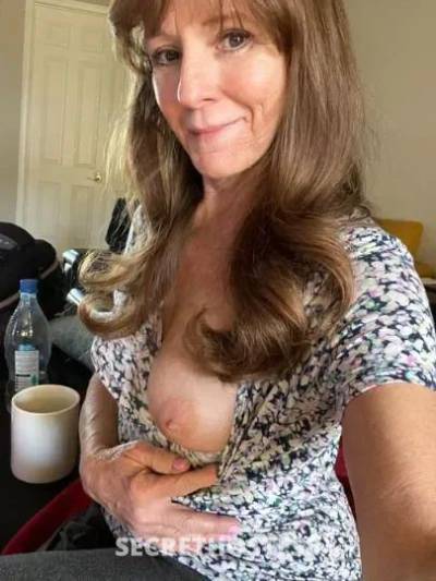 Emilly 40Yrs Old Escort East Idaho ID Image - 1