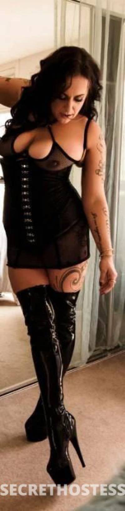 Jade 40Yrs Old Escort Size 12 Brisbane Image - 2