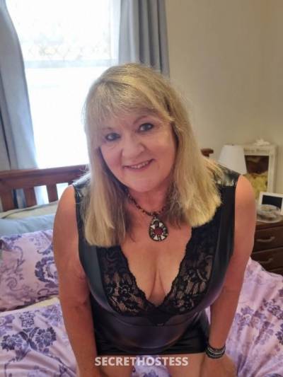 Kasey - Your Genuine Country MILF in Melbourne