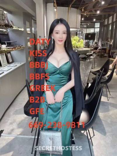 25 Year Old Asian Escort Baltimore MD - Image 1