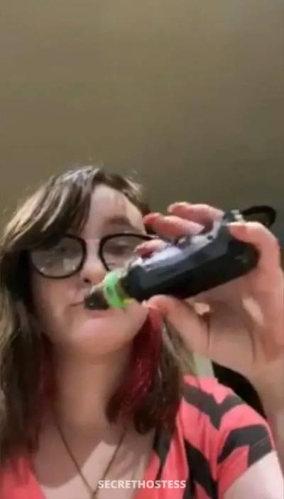 28 year old American Escort in Springfield IL xxxx-xxx-xxx Hook up