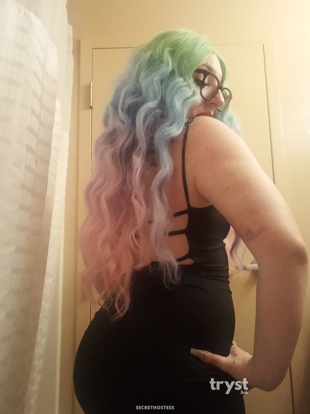20Yrs Old Escort Size 10 Milwaukee WI Image - 1