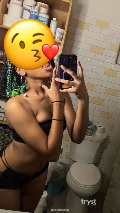 20Yrs Old Escort Size 6 Raleigh NC Image - 1