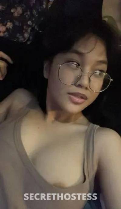 24 Year Old Asian Escort Manhattan NY - Image 2