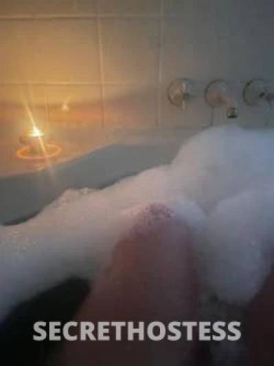 25 year old Escort in Brisbane All Inclusive Service - Text or Call