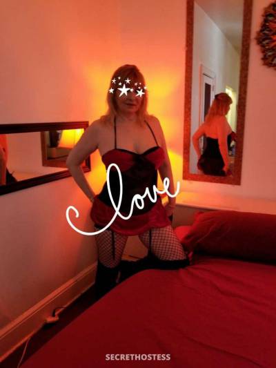 48 Year Old European Escort Manhattan NY Blonde - Image 4