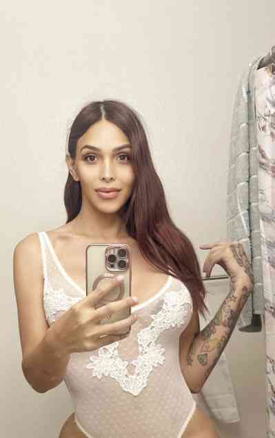 24 year old Eastern Escort in Ft Wayne IN Sexy visiting