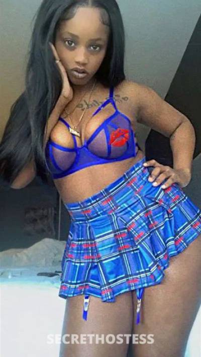 25 year old Escort in Everett WA xxxx-xxx-xxx .CAUTION⚠️⚠️ Highly Addicting.. Ebony 