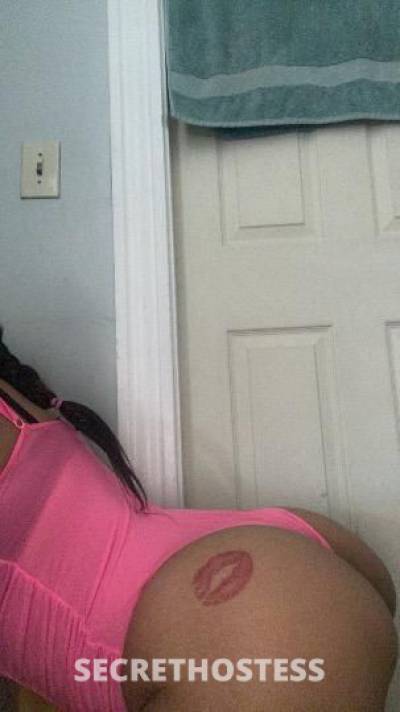 24 year old Escort in Providence RI come play with this wet pussy daddy