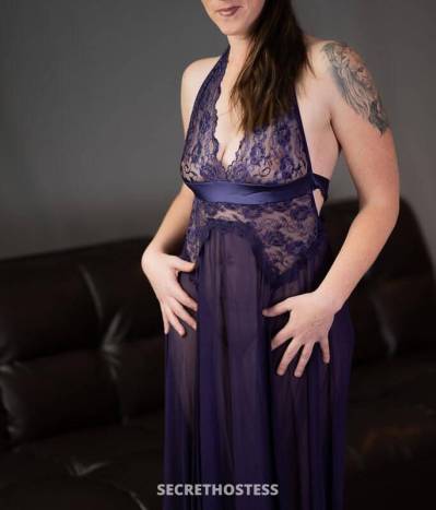 44 Year Old Caucasian Escort Calgary - Image 5