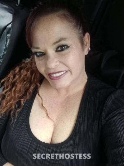 53 year old Escort in Evansville IN .ready to have some fun
