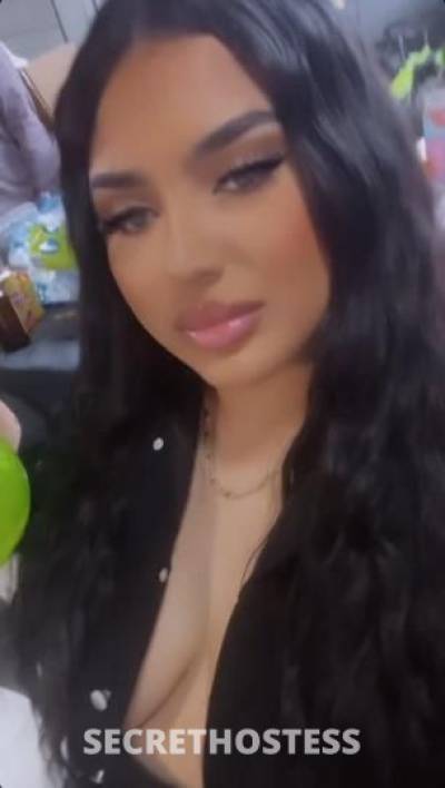 25 year old Latino Escort in Harrisburg PA Upscale Exotic Real ........come pound my latina pussy till 
