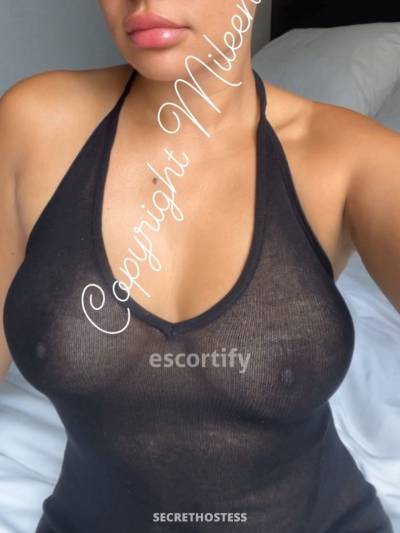 40 Year Old Escort Auckland Brunette - Image 3