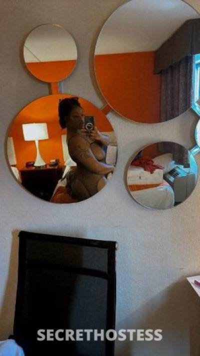 22 year old Escort in Rochester NY Throat Demon.. Calling out all men that want they Soul 