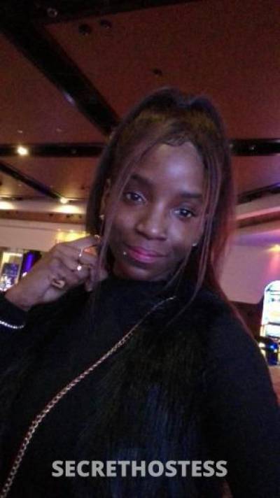 26 year old Escort in Biloxi MS . Cum let Promise please you