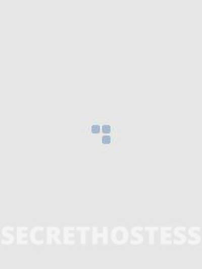25 year old Escort in Wilmington NC xxxx-xxx-xxx Add me on Snapchat donnacomer82