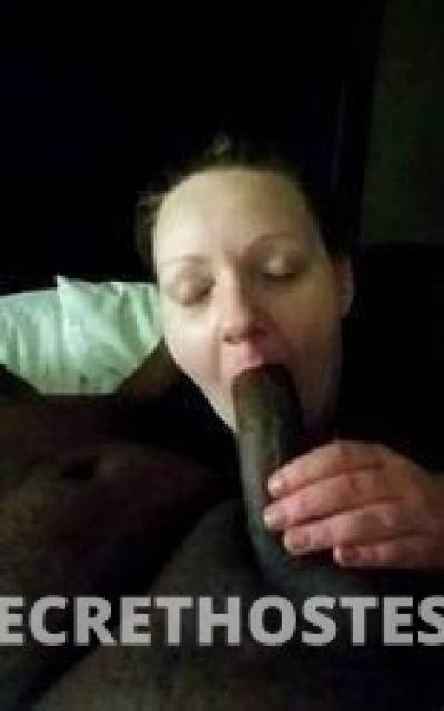 32 year old Escort in Chesapeake VA THROAT GOAT I ll suck it till it hiccups and make it spit up