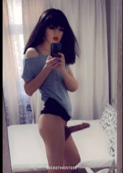 20Yrs Old Escort 173CM Tall Dubai Image - 0