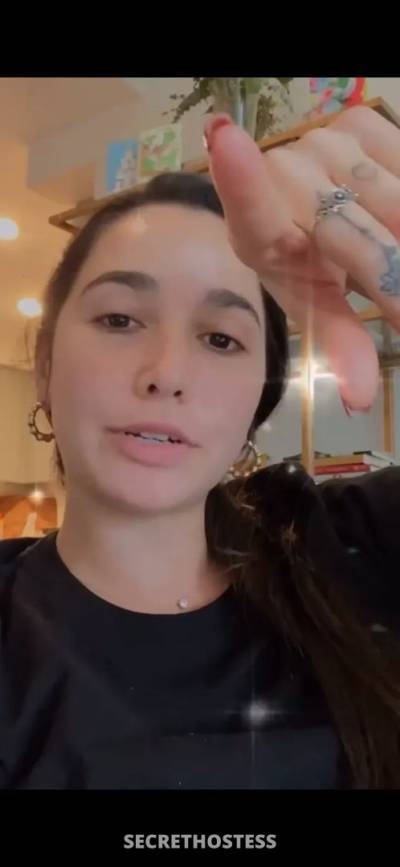 24 year old Escort in Sioux City IA xxxx-xxx-xxx HOOKUPS