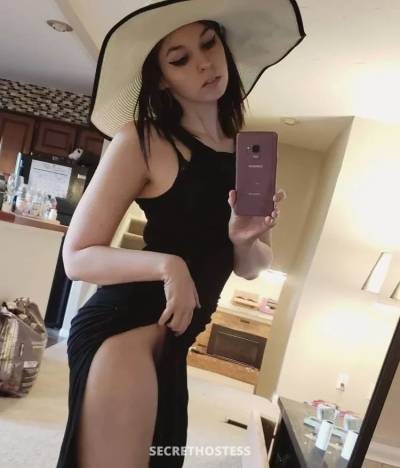 27 year old American Escort in Martinsburg WV xxxx-xxx-xxx I am available right now YoungHott$exy Classy 