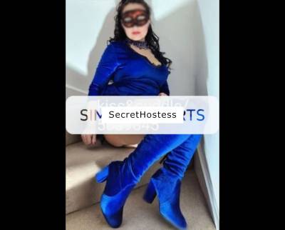 69 year old Escort in Crawley Inclement weather arouses me! I am a sincere, skilled, grown