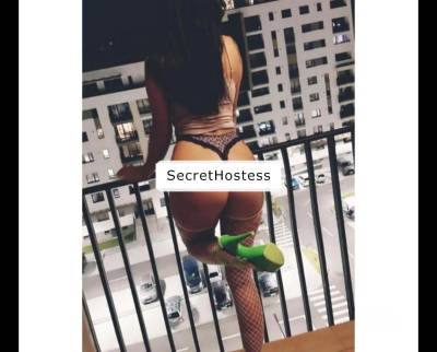 22 year old Escort in East London Party girl available in town...outcall