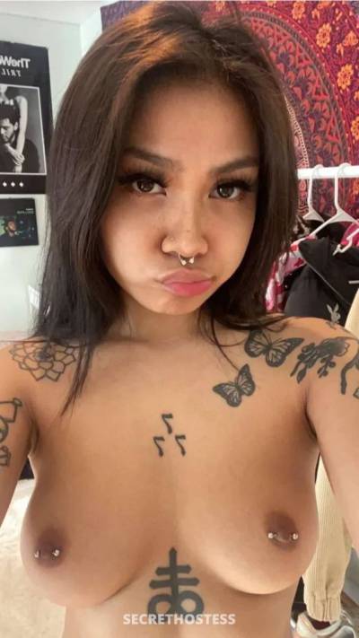 25 year old Escort in Iowa City IA xxxx-xxx-xxx First time nasty .. cute. wet. girl* ready to 