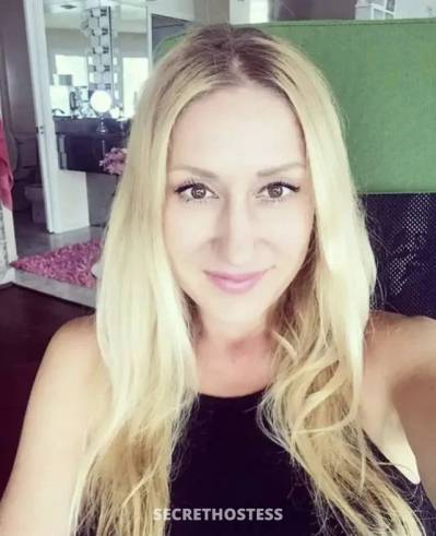 26 year old Escort in Louisville KY xxxx-xxx-xxx Im available for escort