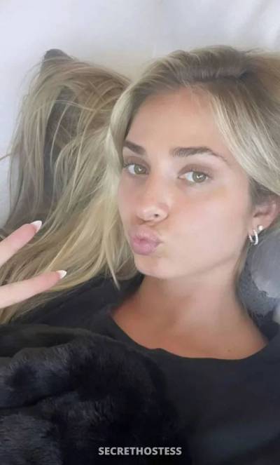 25 year old Escort in Rochester MN xxxx-xxx-xxx Snapchat:Alexabeth001. I’m available for all 