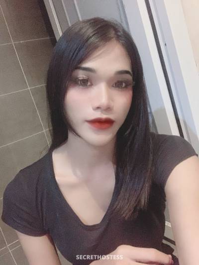 20Yrs Old Escort 179CM Tall Dubai Image - 2