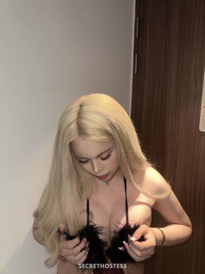 20 Year Old Asian Escort Riyadh Blonde - Image 6