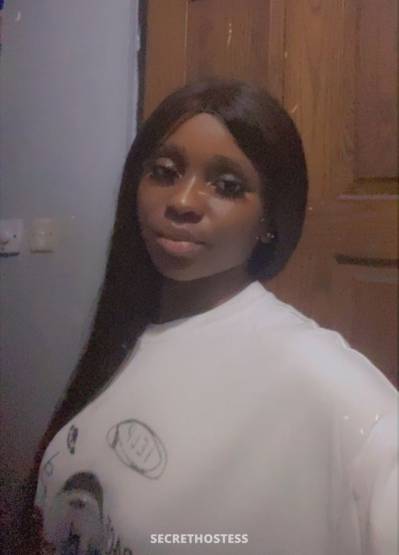 Debbie, escort in Accra