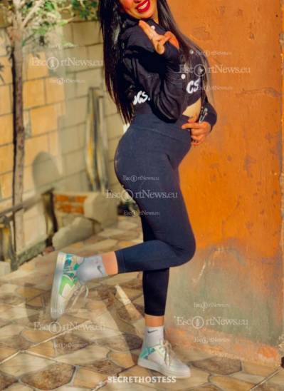 23 Year Old Egyptian Escort Cairo - Image 1