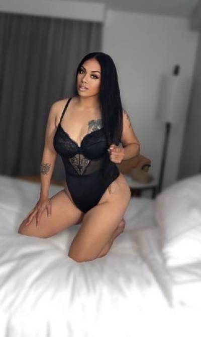 JUICY CURVES Wet &amp; Waiting 2PLEASE You in Sacramento CA