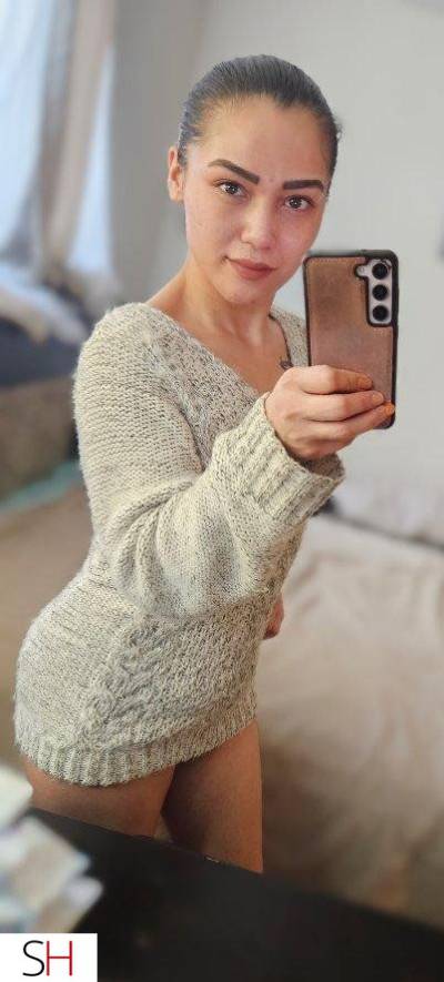30 year old Escort in Winnipeg Incall only mon-sun