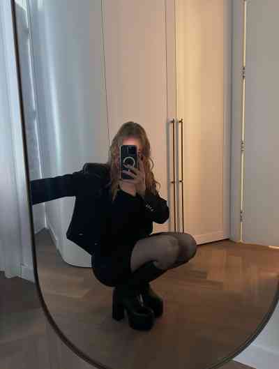 Faye 22Yrs Old Escort Size 4 55KG 165CM Tall Amsterdam Image - 12