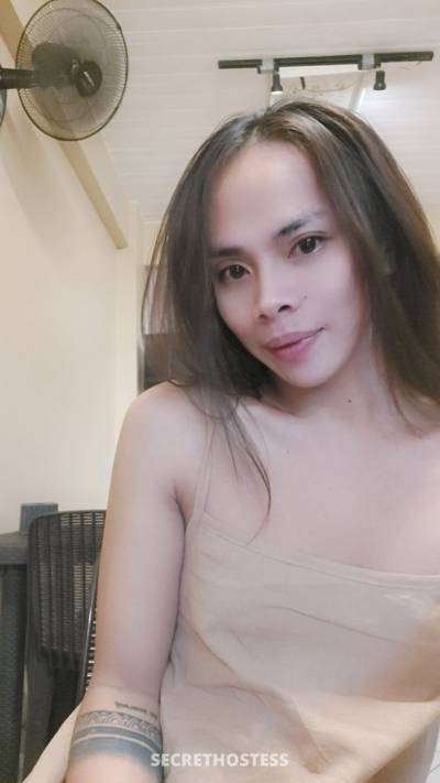 Suckable Mistress, Transsexual escort in Manila