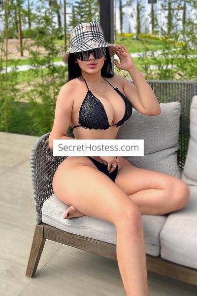 Sweet curvy escort Barbara . Incall and Outcall in London