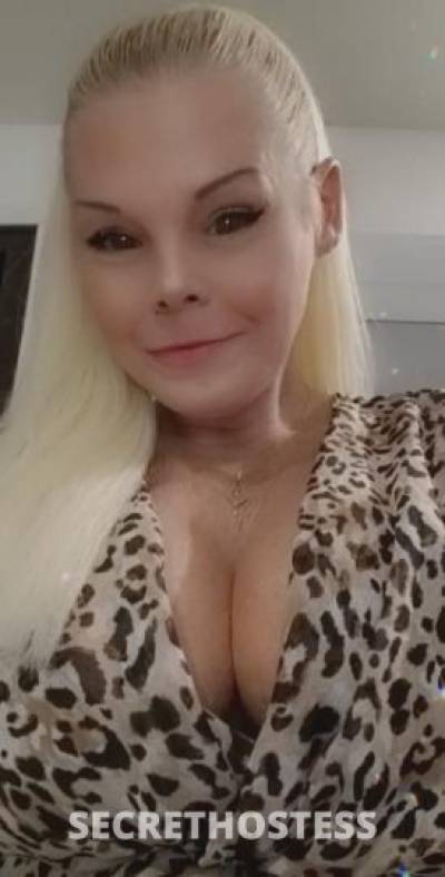 Candy 43Yrs Old Escort Tampa FL Image - 5