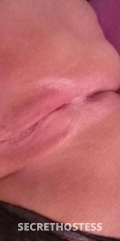 Mature, curvy looking for fin...w)men over 40 only while  in Asheville NC