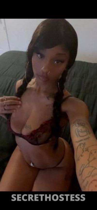 23 year old Escort in Inland Empire CA ..INCALL ONLY n CAR DATES
